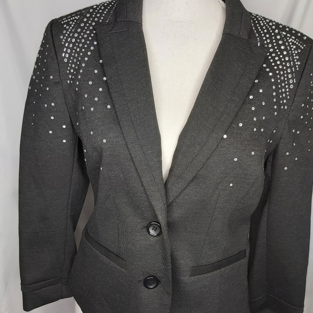 H.M WOMEN BLACK BLAZER S:12